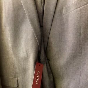 Men’s Suit